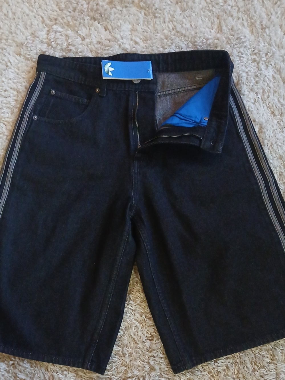 NWT ADIDAS SHORTS - Picture 3 of 6